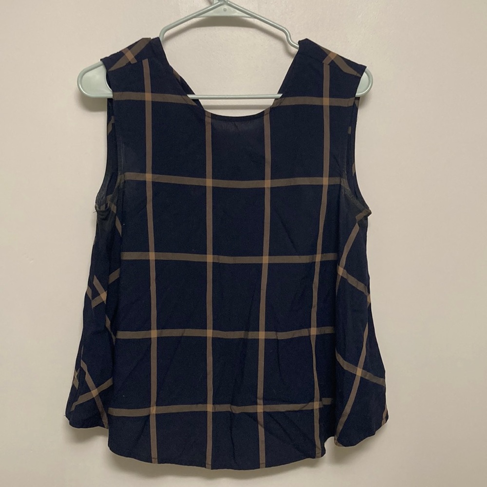 Navy grid top